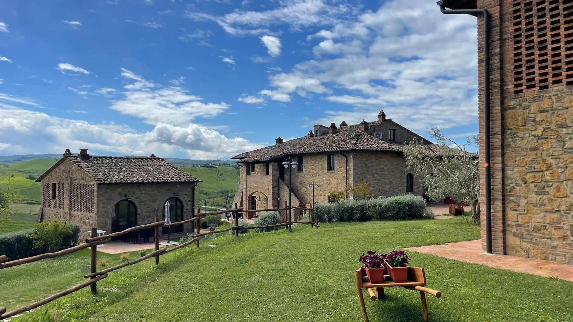 Affittacamere Poggio Giulia Montaione Italia